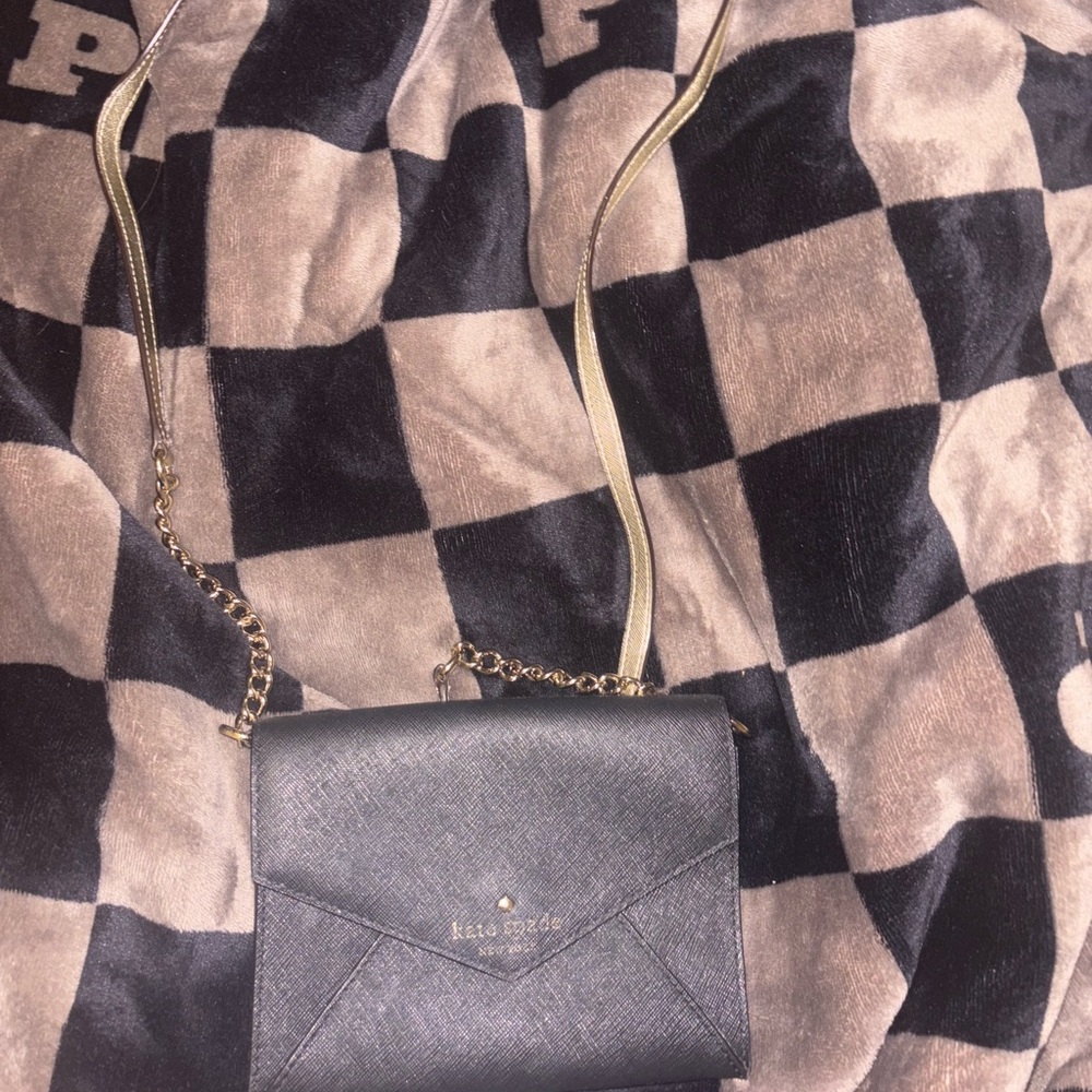 KATE SPADE CROSSBODY BAG♠️